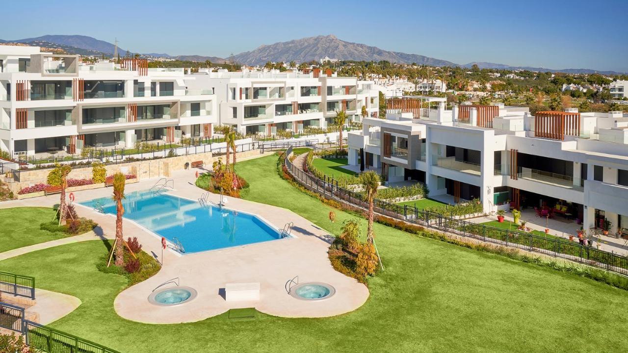 Los Miradores Del Sol By Mar Holidays Estepona Exterior foto