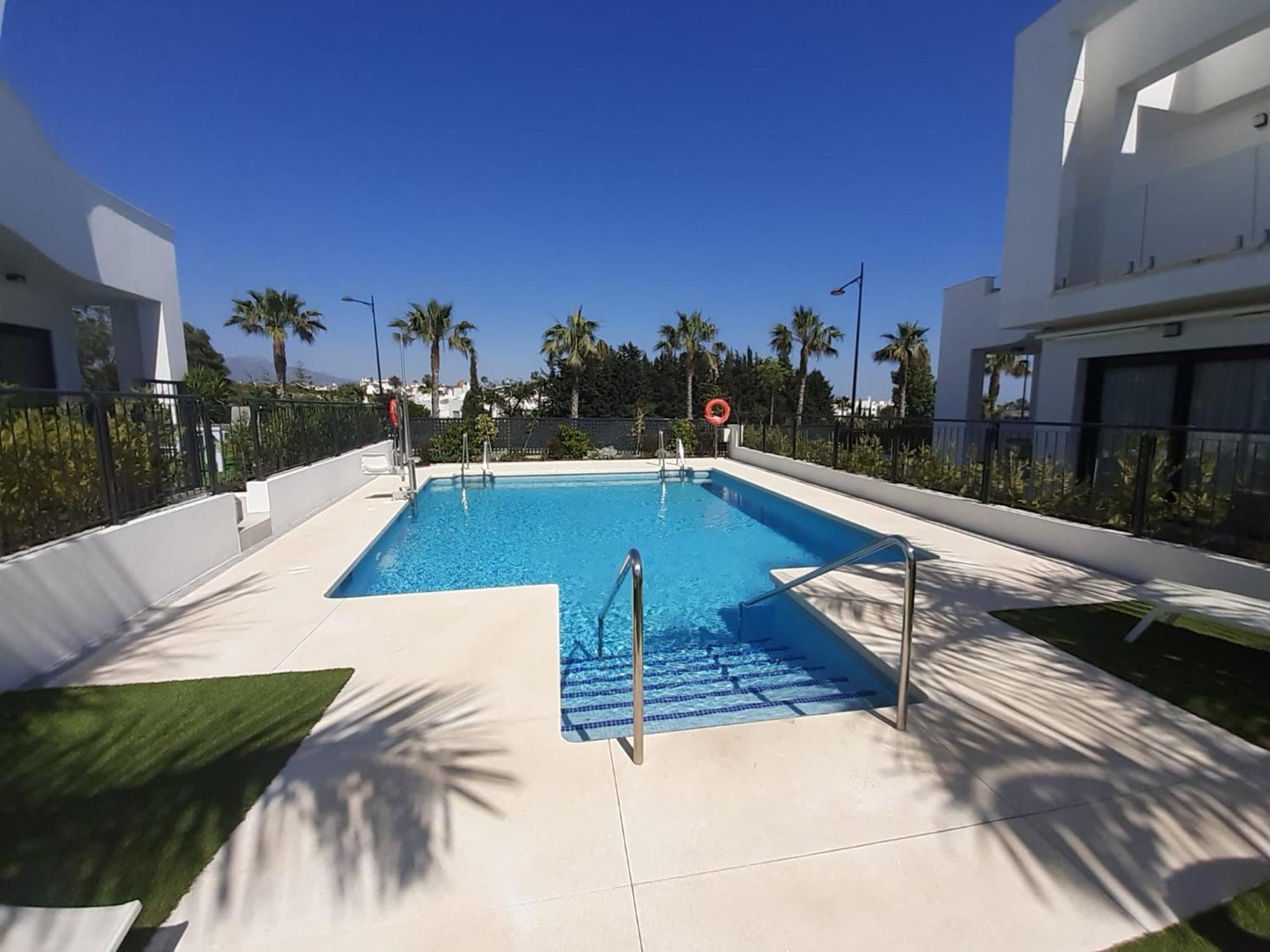 Los Miradores Del Sol By Mar Holidays Estepona Exterior foto